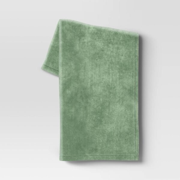 Plush Throw Blanket Green - Room Essentials?: Soft, Midweight, Machine Washable, 50x60 Inches "