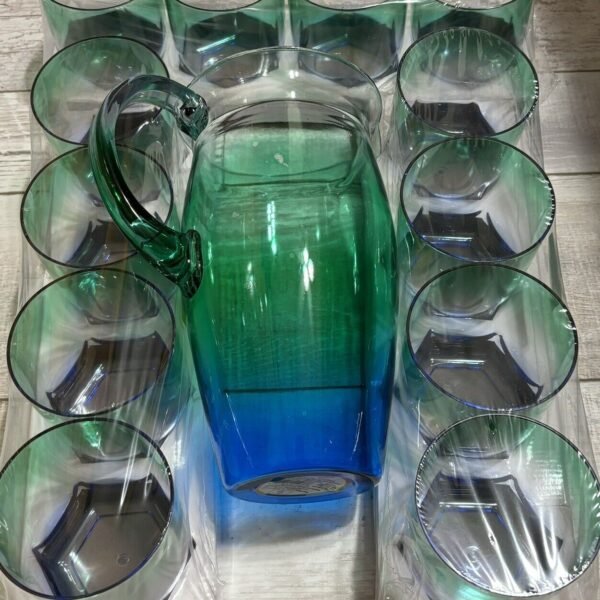 4 Plastic 10 Oz Tumblers Clear W/Blue Green Hue